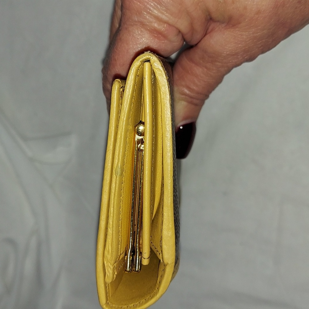 Celine Macadam Long Brown Wallet with Kisslock coin - Picture 8 of 10
